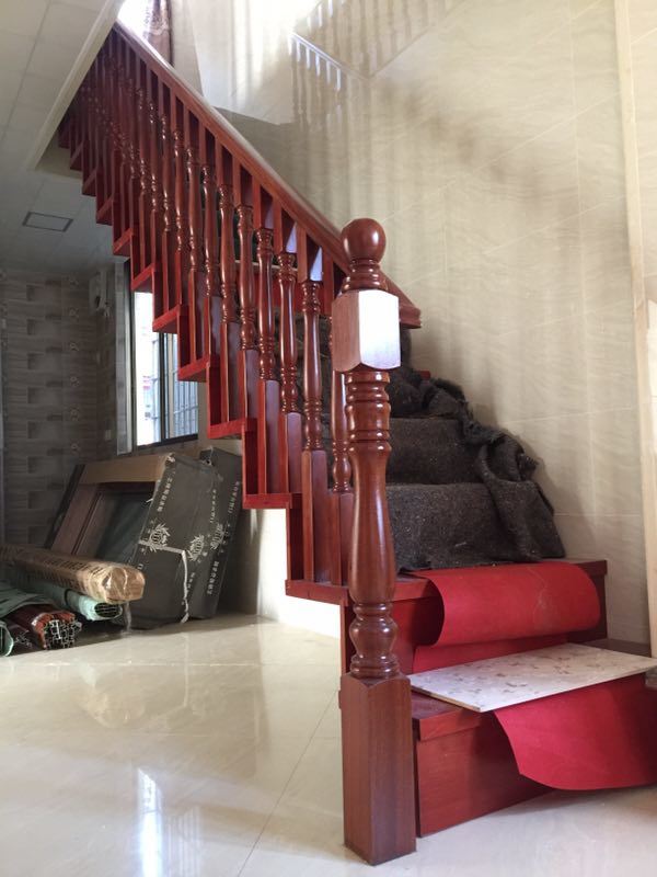 Modern Chinese Steel Wood Solid Wood Staircase